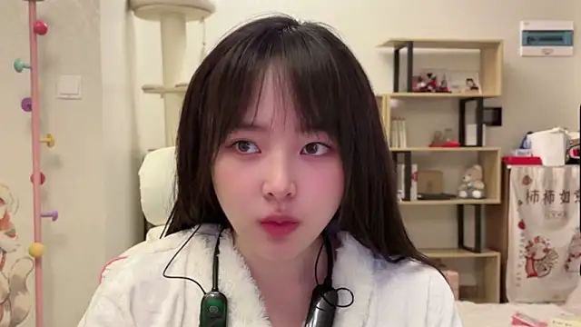 Chenjing0 online show from March 2026 01:05:01 PM