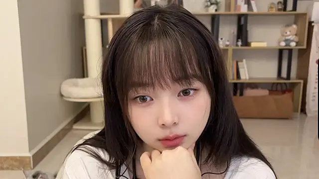 Snapshot of Chenjing0 chatting on October 2025 02:57:01 AM Chenjing0 online show from October 2025 02:57:01 AM