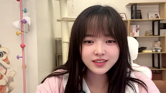 Chenjing0 online show from October 2025 02:57:01 PM