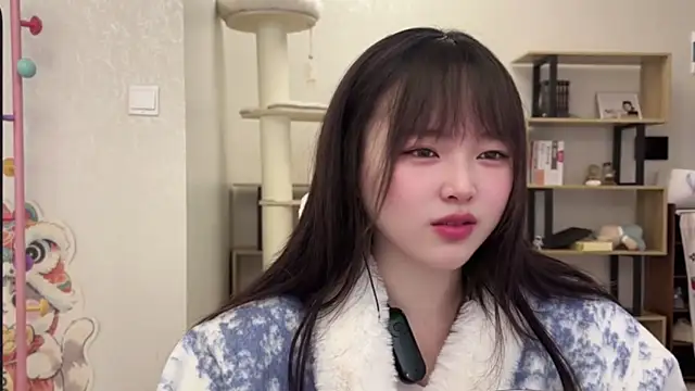 Chenjing0 online show from November 2025 04:45:01 AM