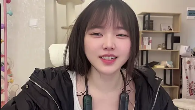 Chenjing0 online show from November 2025 04:12:02 AM