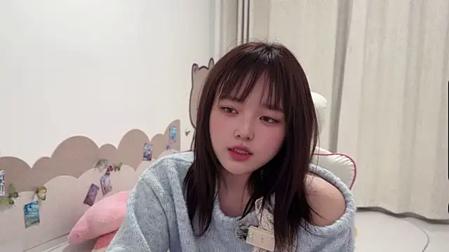 Chenjing0 online show from March 2026 12:50:02 PM