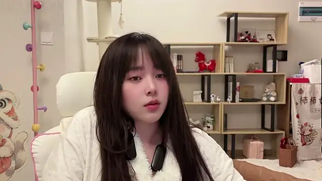 Chenjing0 online show from March 2026 12:53:01 PM