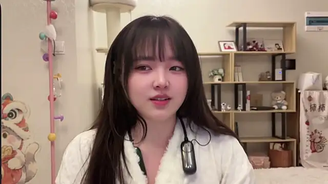 Chenjing0 online show from January 2026 12:09:02 PM