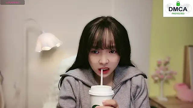 Snapshot of Chenjing0 chatting on January 2025 10:06:01 AM Chenjing0 online show from January 2025 10:06:01 AM