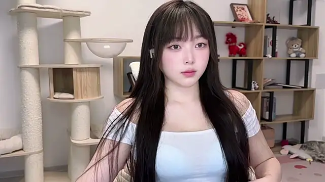 Chenjing0 online show from May 2026 12:13:02 PM