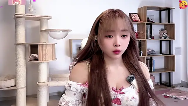 Snapshot of Chenjing0 chatting on June 2026 12:27:02 PM Chenjing0 online show from June 2026 12:27:02 PM