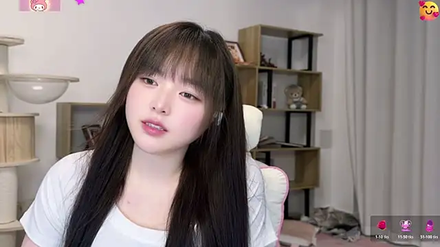 Snapshot of Chenjing0 chatting on June 2026 12:17:02 PM Chenjing0 online show from June 2026 12:17:02 PM