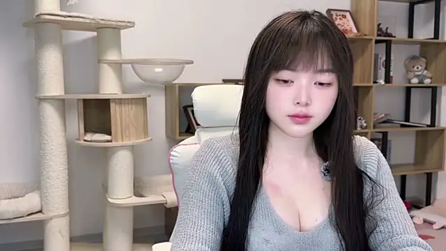 Chenjing0 online show from May 2026 12:17:01 PM