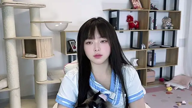 Chenjing0 online show from May 2026 12:20:01 PM