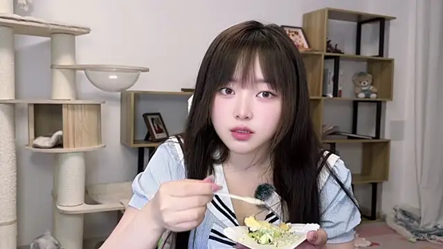 Chenjing0 online show from May 2026 12:34:01 PM