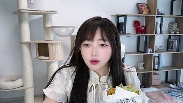 Chenjing0 online show from April 2026 04:10:02 AM