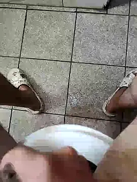 Snapshot of dreamers_dick chatting on January 2025 02:49:02 AM dreamers dick online show from January 2025 02:49:02 AM