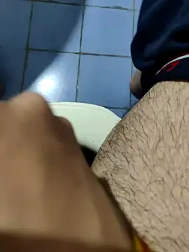 Snapshot of dreamers_dick chatting on January 2025 01:41:02 PM dreamers dick online show from January 2025 01:41:02 PM