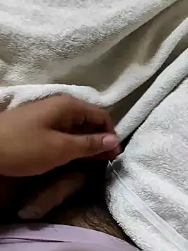 Snapshot of dreamers_dick chatting on January 2025 08:10:01 PM dreamers dick online show from January 2025 08:10:01 PM