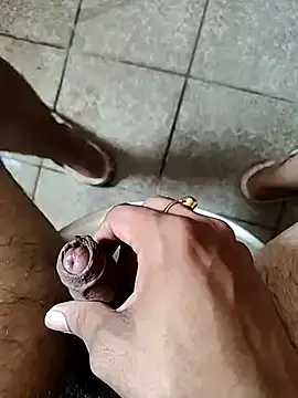 Snapshot of dreamers_dick chatting on March 2025 07:45:01 AM dreamers dick online show from March 2025 07:45:01 AM