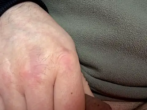 Archie8338 online show from January 2026 07:59:01 AM