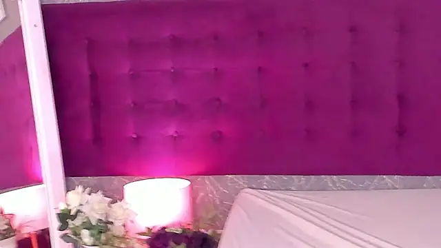 LiaCathaleya online show from November 2025 08:23:01 PM