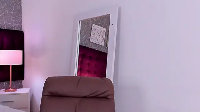 LiaCathaleya online show from July 2026 08:42:01 PM