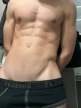 EmanuelMCL online show from January 2025 12:05:02 AM