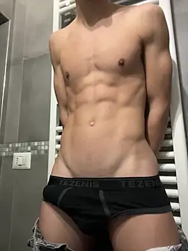 EmanuelMCL online show from December 2024 06:57:01 PM