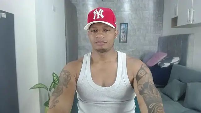 Snapshot of Josep_Ston chatting on November 2025 08:13:01 PM Josep Ston online show from November 2025 08:13:01 PM