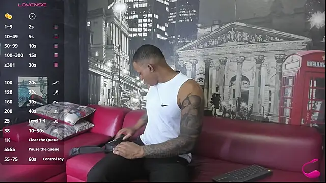 Josep Ston online show from December 2025 05:35:01 PM