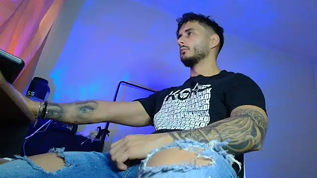 XanderCage99 online show from November 2025 08:36:02 AM