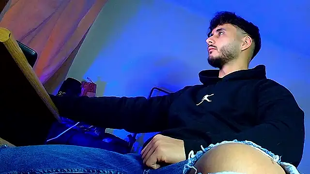 XanderCage99 online show from January 2026 06:17:01 AM