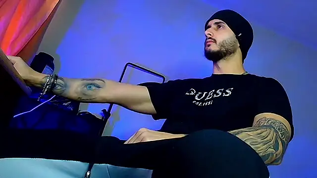 XanderCage99 online show from February 2026 11:19:02 AM