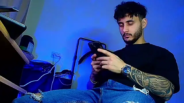 XanderCage99 online show from February 2026 03:56:02 PM