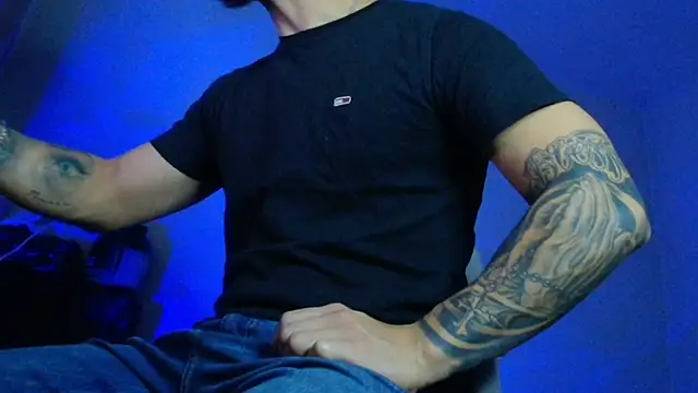 XanderCage99 online show from October 2025 04:22:02 AM