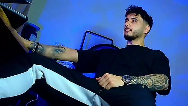 XanderCage99 online show from February 2026 04:51:02 PM