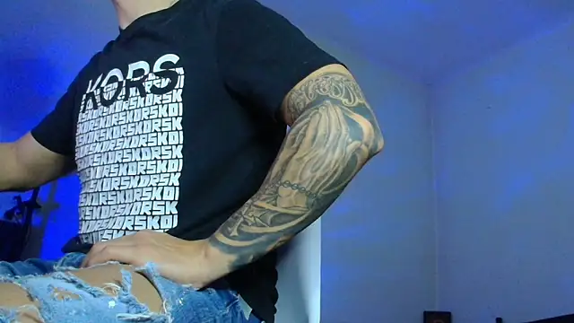 XanderCage99 online show from November 2025 06:06:01 AM