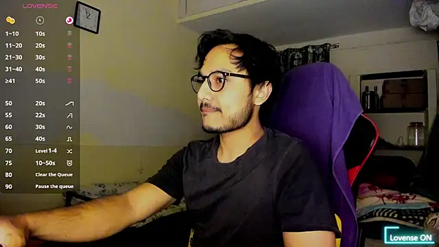Snapshot of fuckkboy101 chatting on January 2025 07:18:01 PM fuckkboy101 online show from January 2025 07:18:01 PM