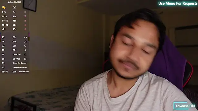 Snapshot of fuckkboy101 chatting on October 2025 01:21:02 PM fuckkboy101 online show from October 2025 01:21:02 PM