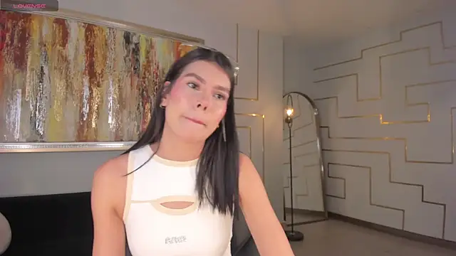 NiaSalvatore online show from March 2026 10:15:02 PM