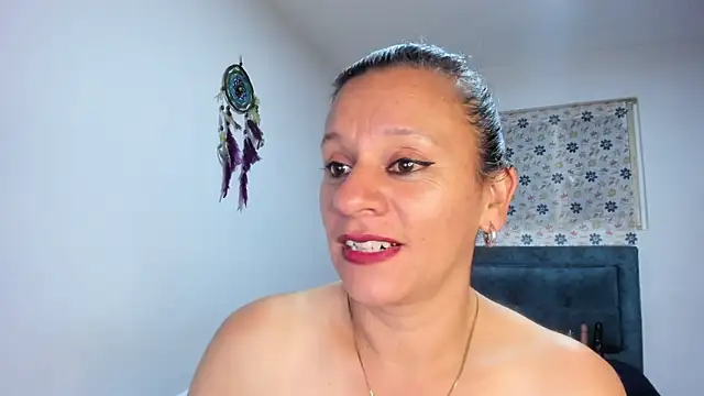 sofi saliva2511 online show from February 2026 12:54:01 AM