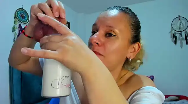 sofi saliva2511 online show from March 2025 06:43:01 PM