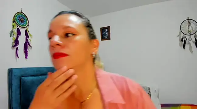 sofi saliva2511 online show from February 2025 05:21:01 PM