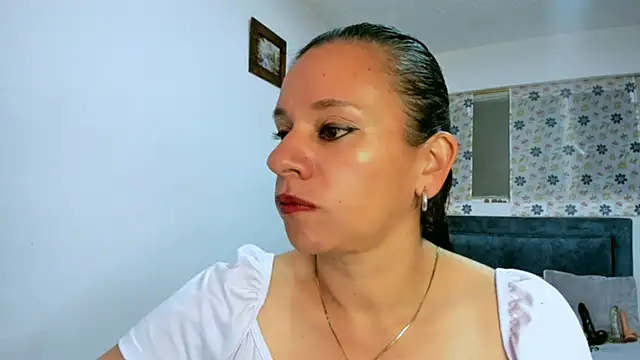 sofi saliva2511 online show from September 2025 05:24:01 PM