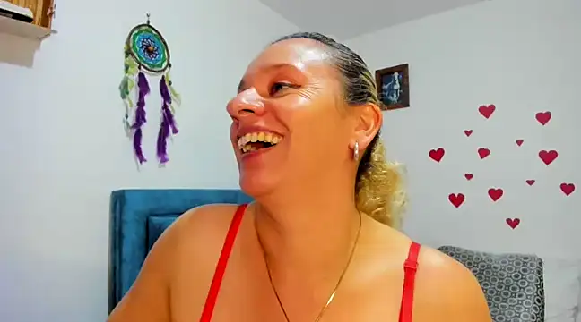 sofi saliva2511 online show from February 2025 08:27:02 PM