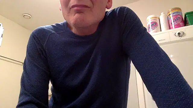 Parleg2 online show from November 2025 07:13:02 PM