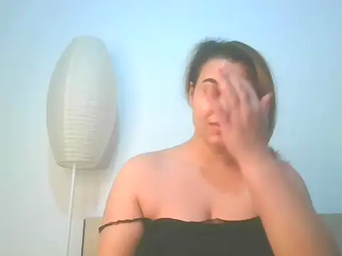 Snapshot of TheTopSecret chatting on January 2025 09:22:01 PM TheTopSecret online show from January 2025 09:22:01 PM