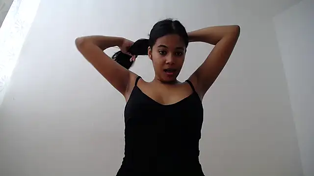 Snapshot of kathypiercee chatting on May 2026 07:43:01 PM kathypiercee online show from May 2026 07:43:01 PM