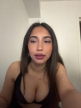 miaceleste online show from May 2026 09:54:01 PM