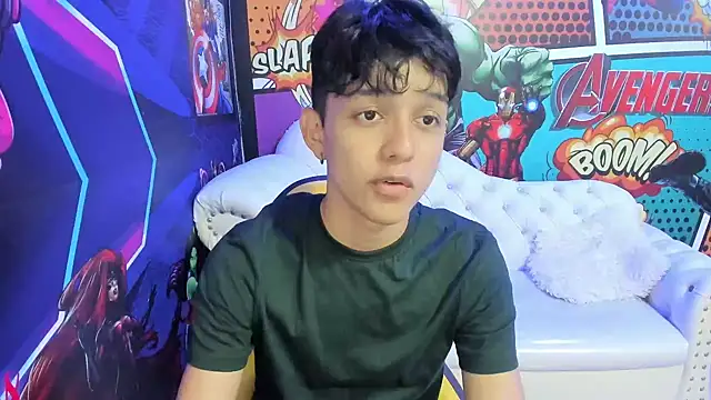 Snapshot of jisuscat chatting on February 2025 07:05:01 PM jisuscat online show from February 2025 07:05:01 PM