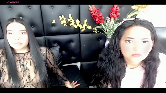 Carolaine01 online show from February 2025 08:31:01 PM