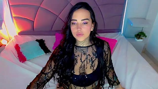 Carolaine01 online show from September 2025 08:16:01 PM