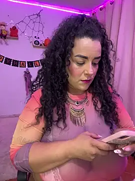 Snapshot of ariadna_cooper chatting on October 2025 04:44:02 AM ariadna cooper online show from October 2025 04:44:02 AM